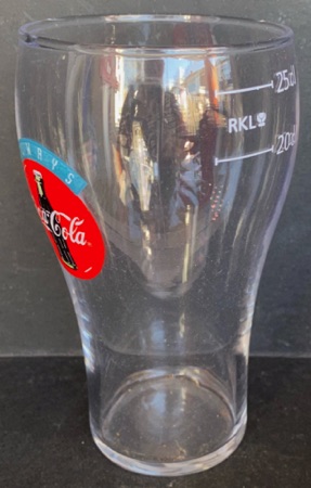 305008-1 € 3,00 coca cola glas always logo D6,5 H12,5 cm.jpeg